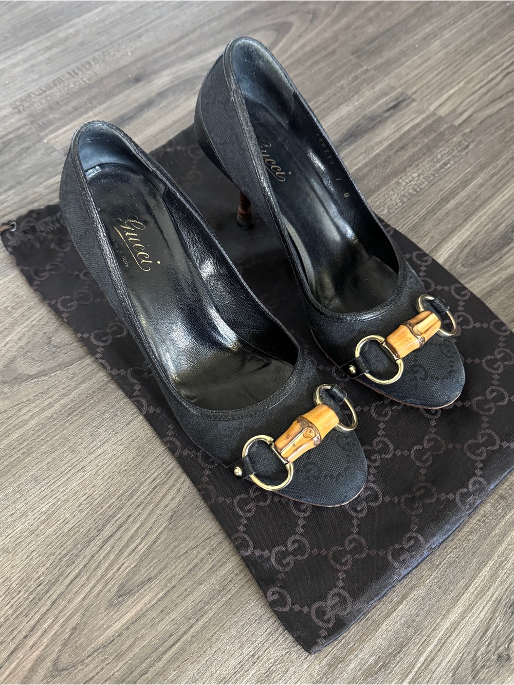 Gucci GG Monogram Canvas Bamboo Horsebit Detail Toe Heeled Pumps US 7
